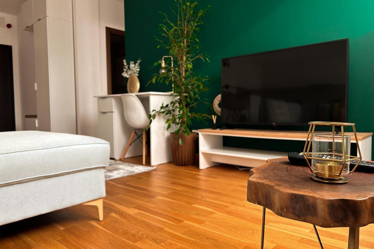 Downtown C22 Apartment Bukares Bagian luar foto