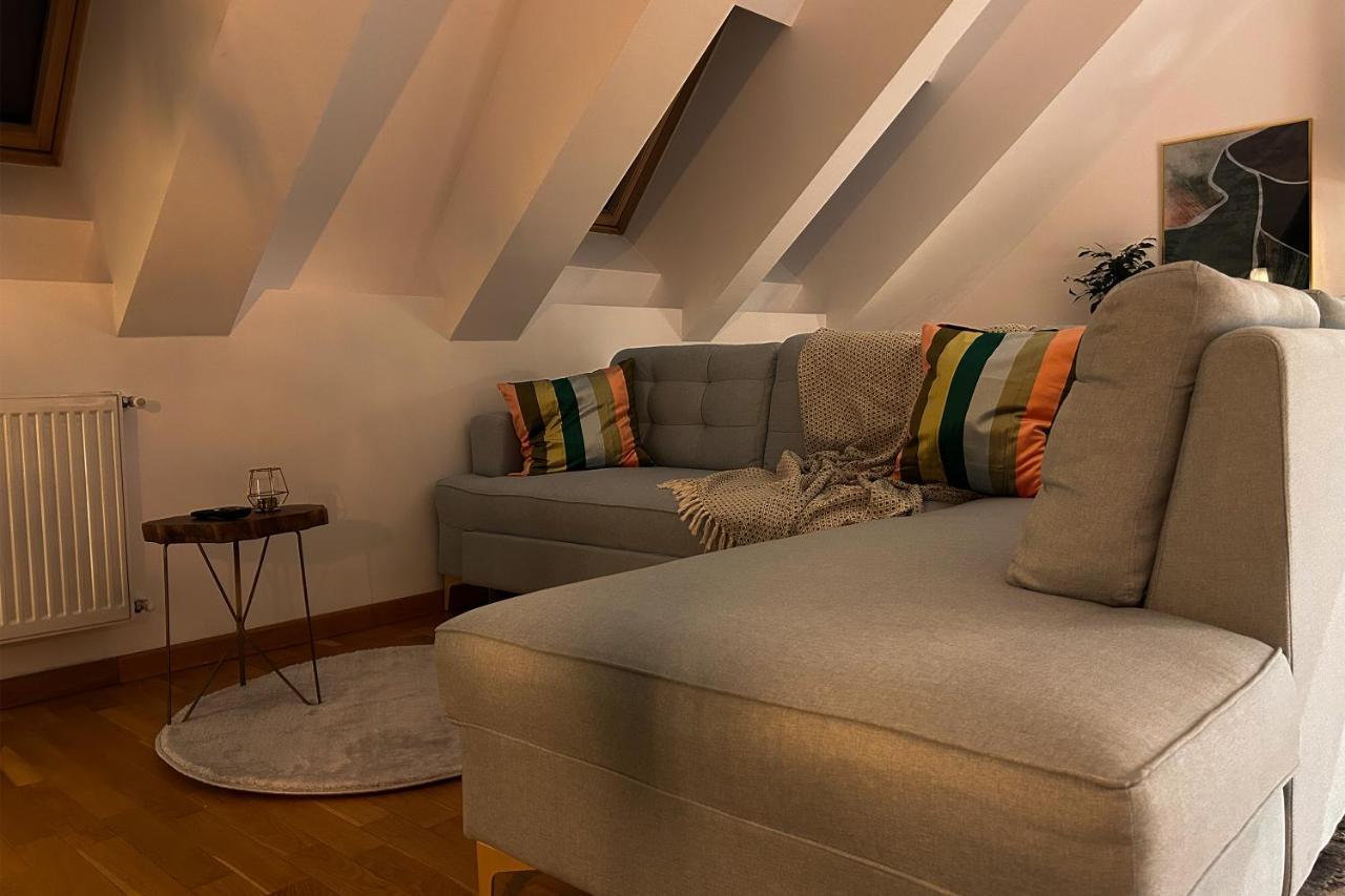 Downtown C22 Apartment Bukares Bagian luar foto